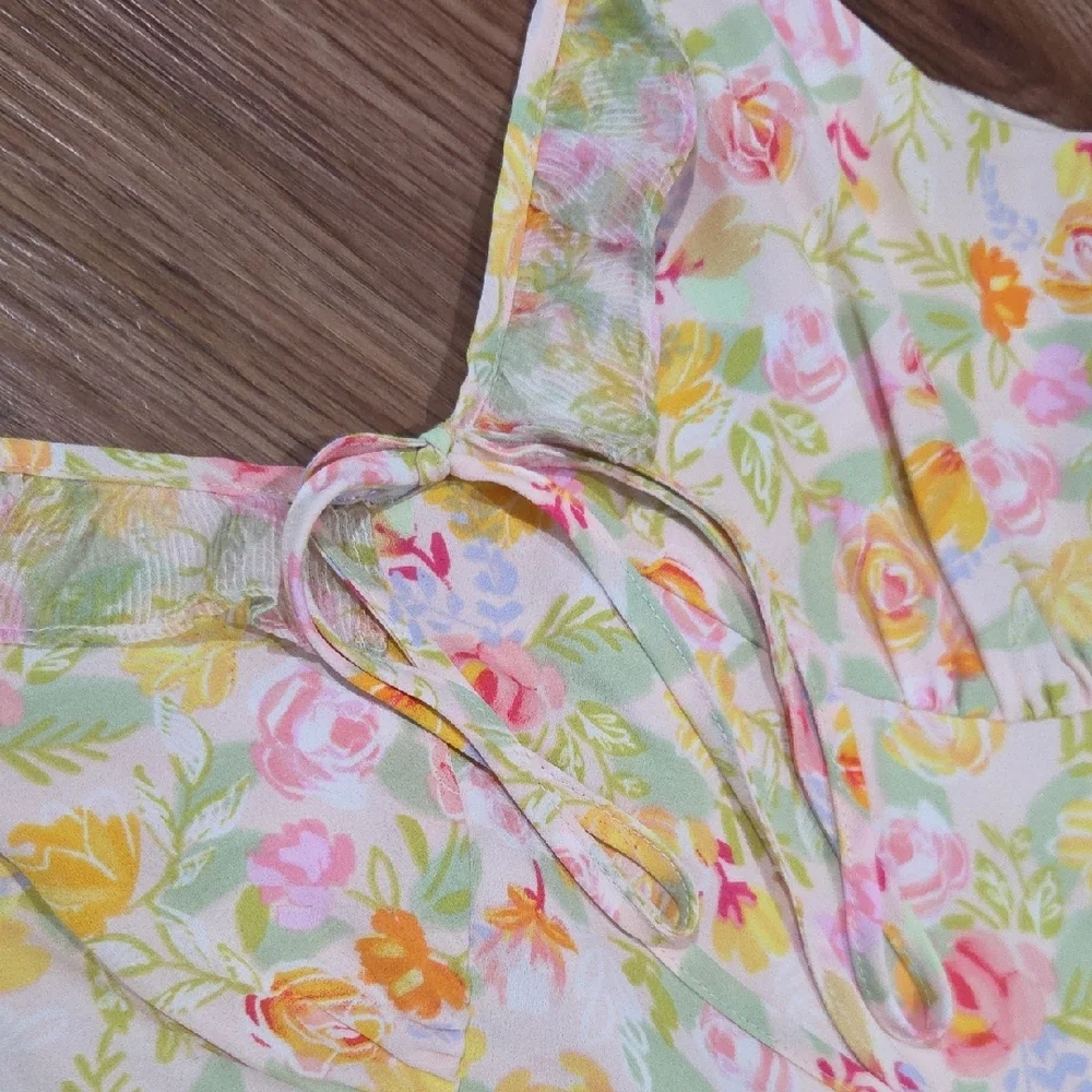 Simple Retro Beautiful Floral Dress Size Large - Picture 4 of 11